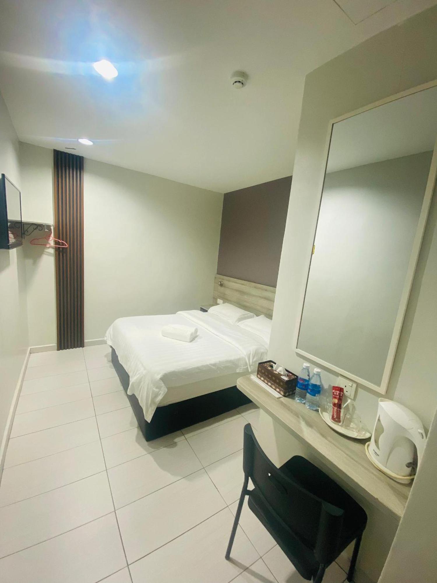 Bg Business Hotel Bukit Mertajam Exterior foto